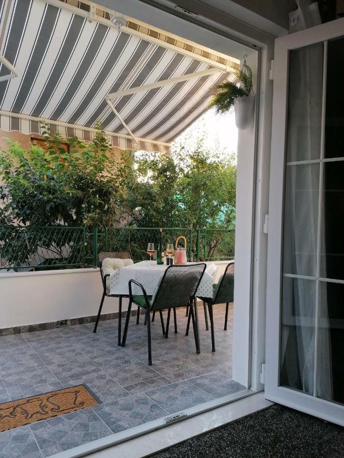 Apartman Luna Šibenik Esterno foto