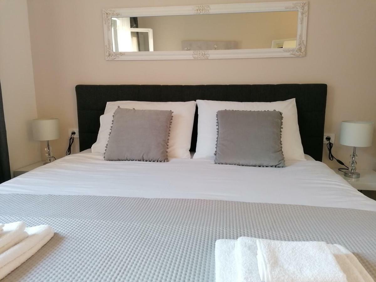 Apartman Luna Šibenik Esterno foto