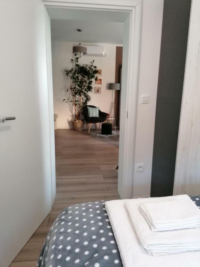 Apartman Luna Šibenik Esterno foto