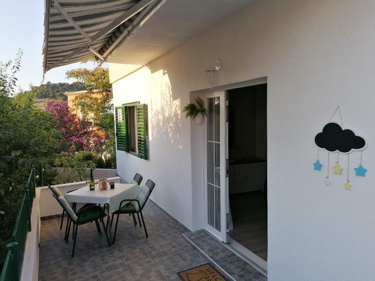 Apartman Luna Šibenik Esterno foto