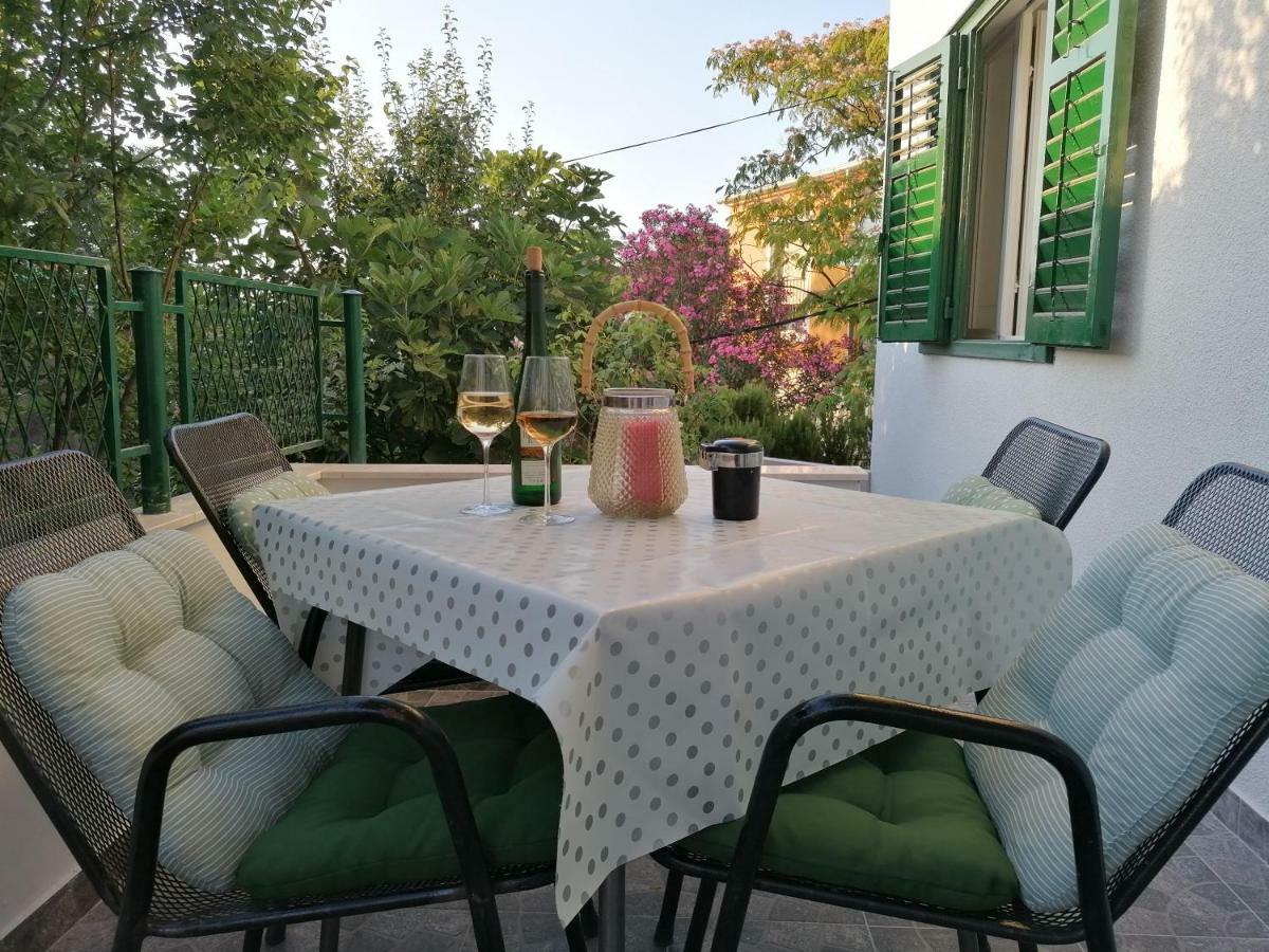 Apartman Luna Šibenik Esterno foto